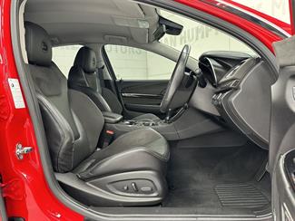 2016 Holden HSV - Thumbnail