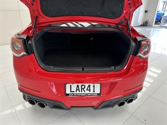 2016 Holden HSV - Thumbnail