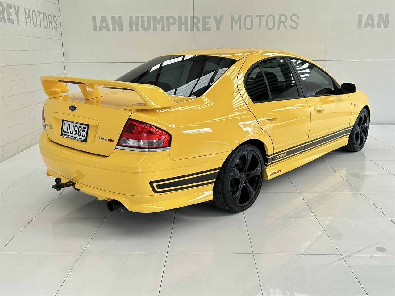 2005 Ford Falcon