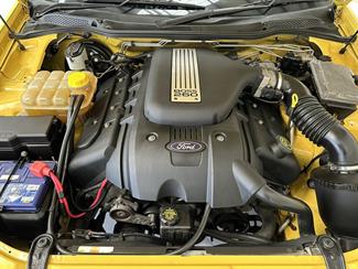 2005 Ford Falcon - Thumbnail