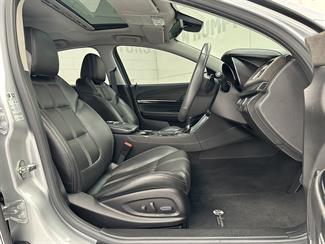 2016 Holden Commodore - Thumbnail