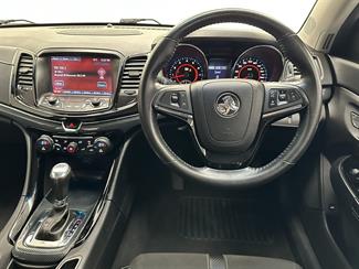 2016 Holden Commodore - Thumbnail