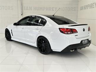 2016 Holden Commodore - Thumbnail