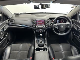 2016 Holden Commodore - Thumbnail