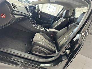 2016 Holden Commodore - Thumbnail