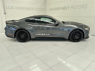2016 Ford Mustang - Thumbnail
