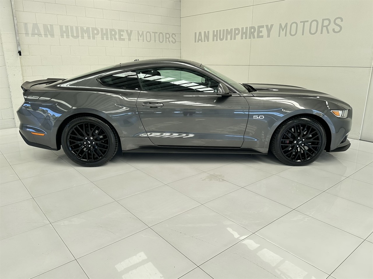 2016 Ford Mustang