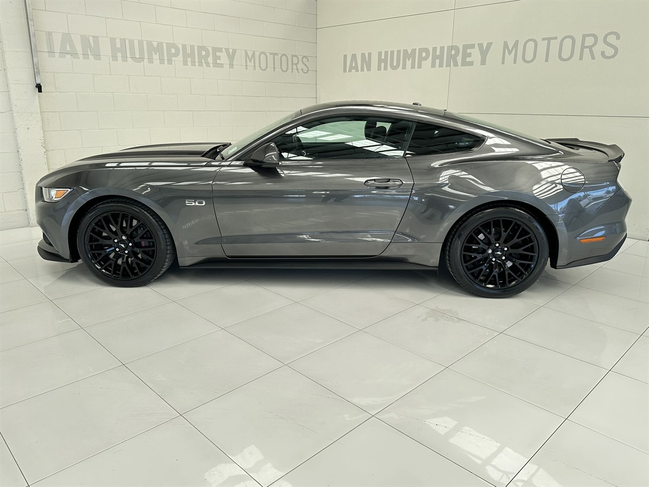 2016 Ford Mustang