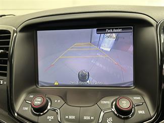 2015 Holden Commodore - Thumbnail
