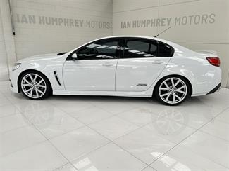 2015 Holden Commodore - Thumbnail