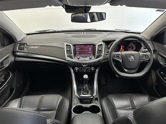 2017 Holden Commodore - Thumbnail