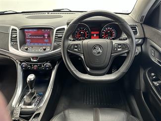 2015 Holden Commodore - Thumbnail