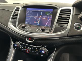2015 Holden Commodore - Thumbnail