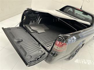 2015 Holden Commodore - Thumbnail
