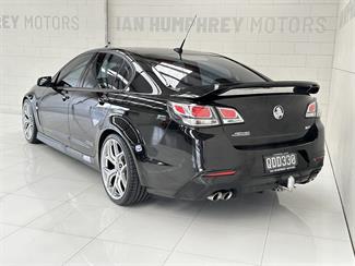 2016 Holden Commodore - Thumbnail