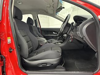 2004 Ford Falcon - Thumbnail