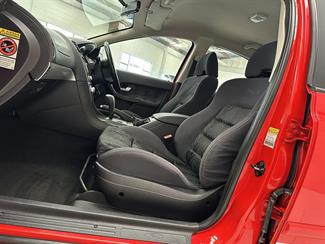 2004 Ford Falcon - Thumbnail