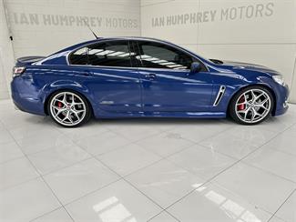 2016 Holden Commodore - Thumbnail