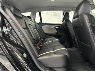 2013 Holden Commodore - Thumbnail