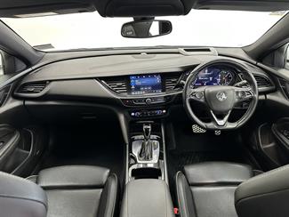 2020 Holden Commodore - Thumbnail