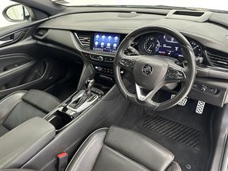 2020 Holden Commodore - Thumbnail