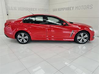 2015 Holden Commodore - Thumbnail