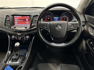 2016 Holden Commodore - Thumbnail