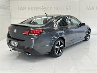 2017 Holden Commodore - Thumbnail