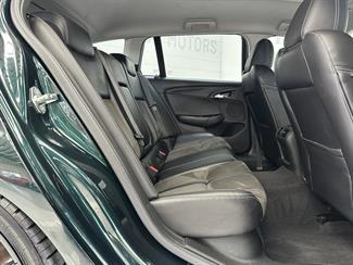 2014 Holden Commodore - Thumbnail