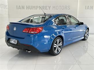 2015 Holden Commodore - Thumbnail