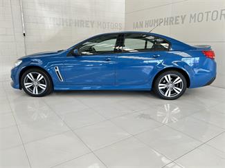 2015 Holden Commodore - Thumbnail