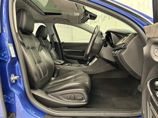 2016 Holden Commodore - Thumbnail
