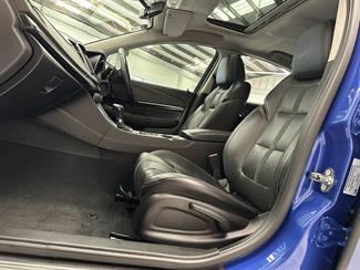 2016 Holden Commodore - Thumbnail
