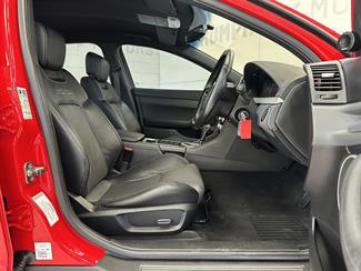 2012 Holden Commodore - Thumbnail