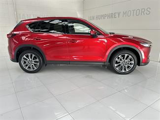 2020 Mazda CX-5 - Thumbnail