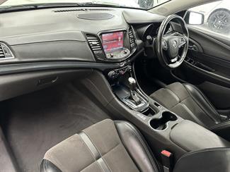 2015 Holden Commodore - Thumbnail