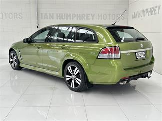 2015 Holden Commodore - Thumbnail