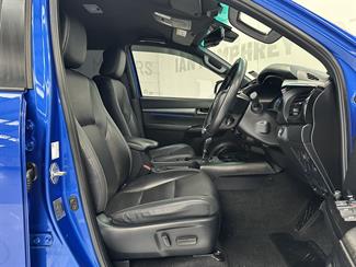 2021 Toyota HILUX - Thumbnail
