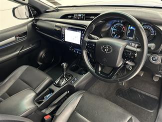 2021 Toyota HILUX - Thumbnail