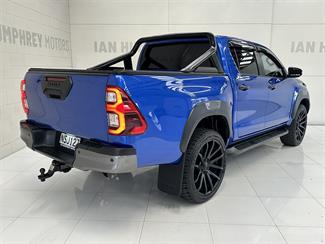 2021 Toyota HILUX - Thumbnail