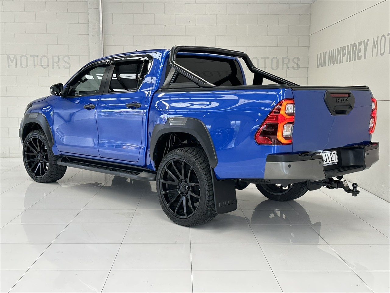 2021 Toyota HILUX