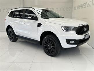 2020 Ford Everest - Thumbnail