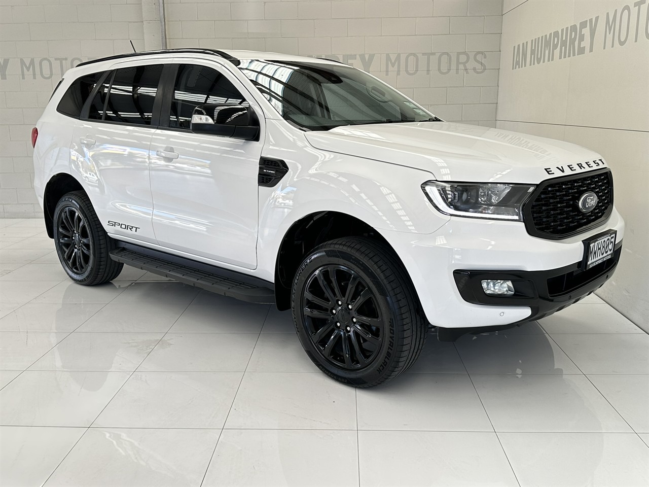 2020 Ford Everest