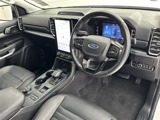 2023 Ford Everest - Thumbnail