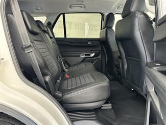 2023 Ford Everest - Thumbnail