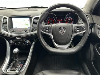 2017 Holden Commodore - Thumbnail