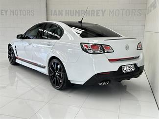 2017 Holden Commodore - Thumbnail