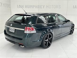 2014 Holden Commodore - Thumbnail