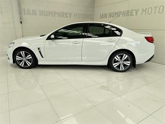 2013 Holden Commodore - Thumbnail