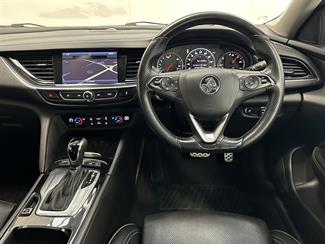 2019 Holden Commodore - Thumbnail